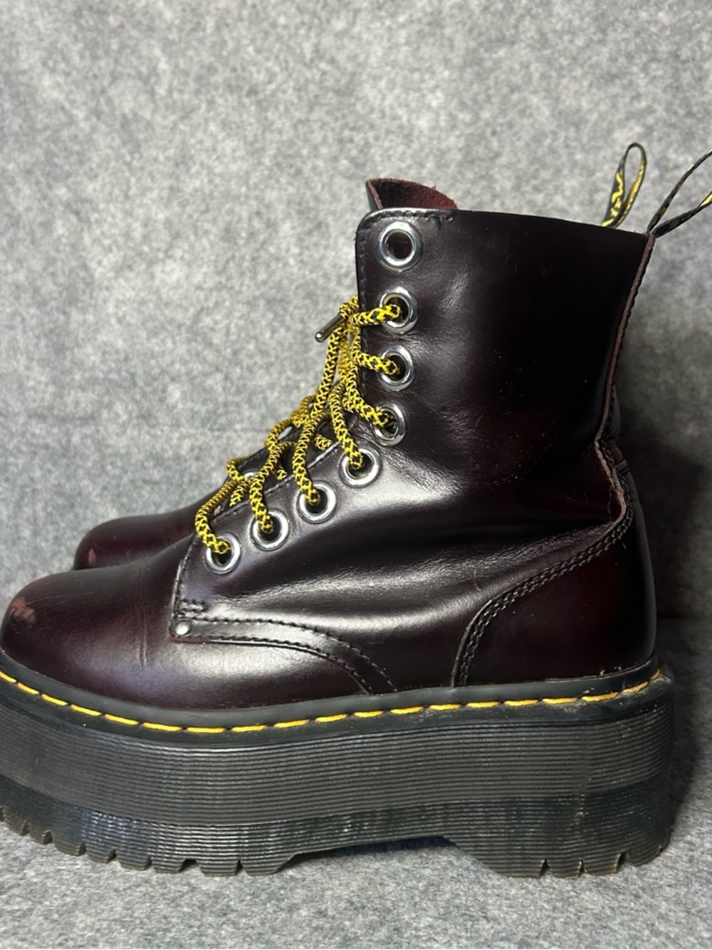 Dr. Martens Jadon Max Women’s 6 Us Red Oxblood Platform Boots